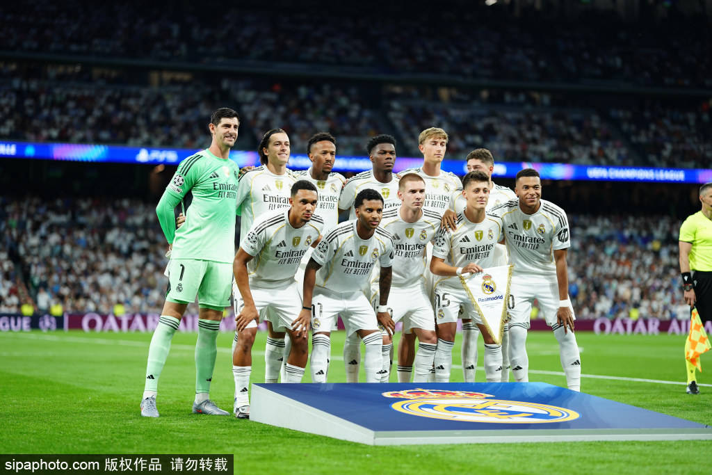 皇马与比利亚雷亚尔硬碰硬:西甲第八轮谁将笑到最后?