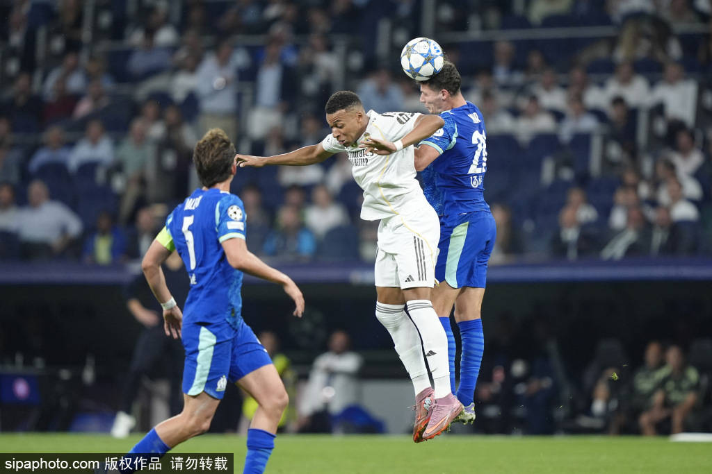 皇家马德里对阵比利亚雷亚尔:姆巴佩领衔,阿隆索力求一胜!